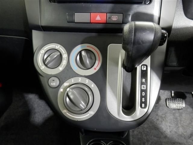 ミラ TX マニュアルエアコン キーレスエントリーシステム ABS付 ワンセグTV エアバック パワステ DVD再生 HDDナビ 両席エアバッグ(18枚目)