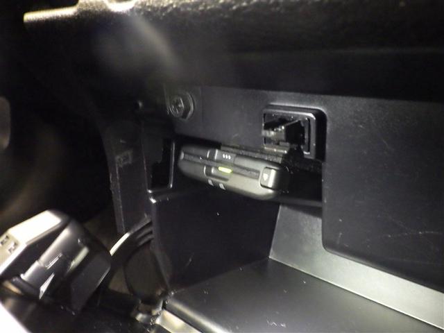 プロボックス ＤＸコンフォート　ナビＴＶ　運転席パワーウインドウ　プリクラッシュ　ダブルエアバック　メモリナビ　ワンセグＴＶ　エアバック　キーレスキー　マニュアルエアコン　ドラレコ　ワンオーナー　ＥＴＣ　パワーステアリング　ＡＢＳ（14枚目）