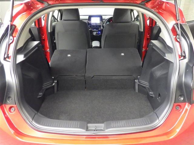 アクア Ｇ　ＶＳＣ　衝突軽減ブレーキ　メモリナビ　バックモニター　ＬＥＤ　クルーズコントロール　スマートキー　ＥＴＣ車載器　フルセグＴＶ　ナビＴＶ　パワーウィンドウ　イモビライザー　キーフリーシステム　エアバッグ（28枚目）