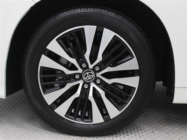 アルファード ２．５Ｓ　Ｃパッケージ　サンルーフ　フルセグ　メモリーナビ　ＤＶＤ再生　ミュージックプレイヤー接続可　バックカメラ　衝突被害軽減システム　ＥＴＣ　ドラレコ　両側電動スライド　ＬＥＤヘッドランプ　乗車定員７人　３列シート（20枚目）