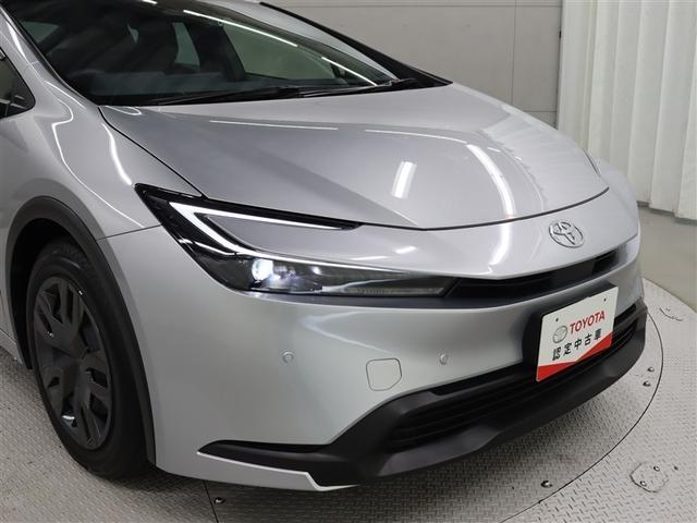 プリウス Ｘ　ディスプレイオーディオ　フルセグ　ミュージックプレイヤー接続可　バックカメラ　ＥＴＣ２．０　ドラレコ　アクセサリーコンセント　ＬＥＤヘッドライト　ＢＳＭ　ＰＫＳＢ　ＴＳＳ　ワンオーナー（11枚目）