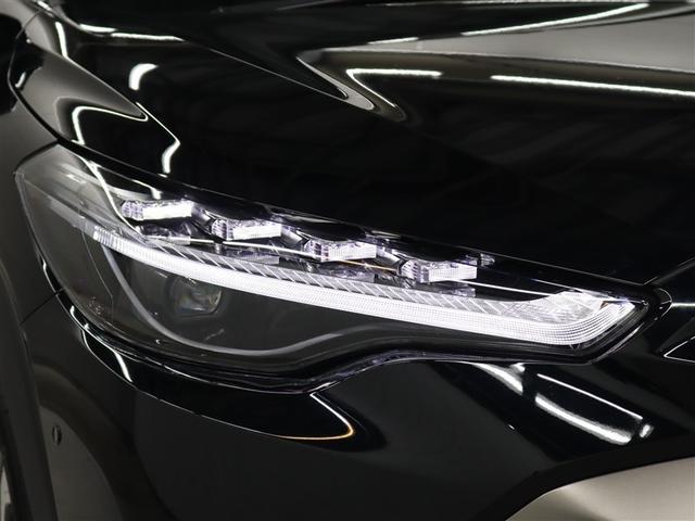 カローラクロス ハイブリッド Z サンルーフ フルセグ メモリーナビ ミュージックプレイヤー接続可 バックカメラ 衝突被害軽減システム ETC LEDヘッドランプ アイドリングストップ(33枚目)