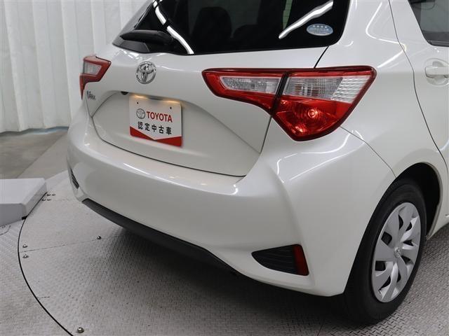 ヴィッツ Ｆ　メモリーナビ　バックカメラ　衝突被害軽減システム　ＥＴＣ（11枚目）