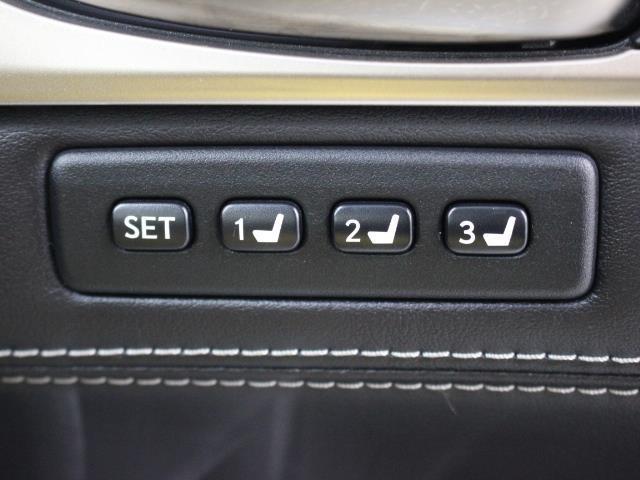 GS300h バージョンL 革シート フルセグ SDマルチ ブルーレイ再生 ミュージックプレイヤー接続可 バックカメラ 衝突被害軽減システム ETC2.0 LEDヘッドランプ ワンオーナー アイドリングストップ(15枚目)