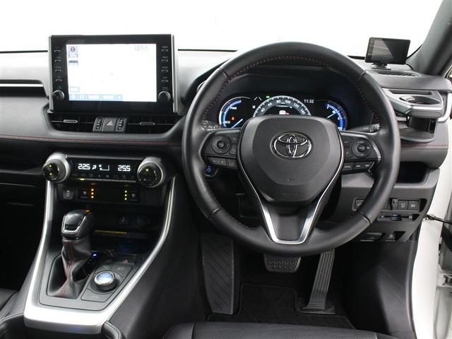 ＲＡＶ４　ＰＨＶ ブラックトーン　４ＷＤ　フルセグ　メモリーナビ　ＤＶＤ再生　ミュージックプレイヤー接続可　バックカメラ　衝突被害軽減システム　ＥＴＣ　ドラレコ　ＬＥＤヘッドランプ　ワンオーナー　アイドリングストップ（5枚目）