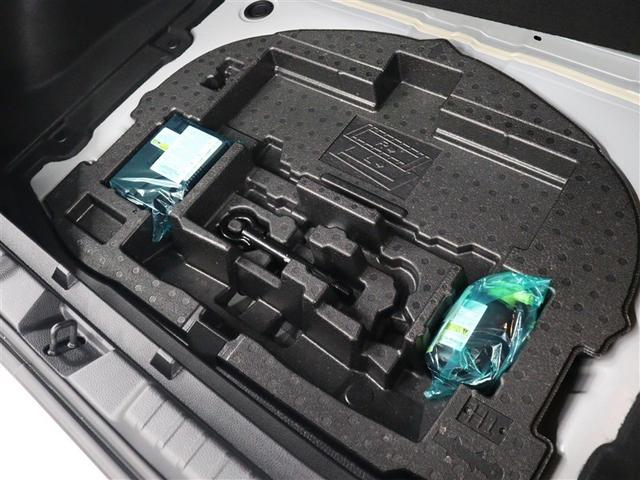 カローラスポーツ ハイブリッドＧ　Ｚ　フルセグ　メモリーナビ　ミュージックプレイヤー接続可　バックカメラ　衝突被害軽減システム　ＥＴＣ　ドラレコ　ＬＥＤヘッドランプ　フルエアロ　アイドリングストップ（10枚目）