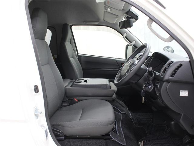 ハイエースバン WEL DXクルマイスBタイフ 福祉車両 ワンセグ メモリーナビ ミュージックプレイヤー接続可 バックカメラ 衝突被害軽減システム ドラレコ 乗車定員10人(7枚目)