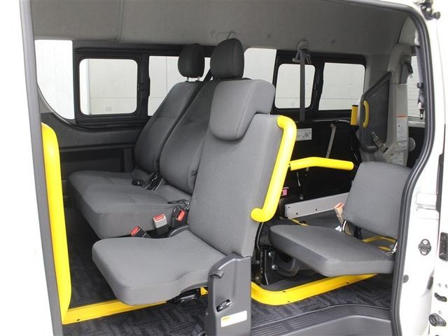 ハイエースバン WEL DXクルマイスBタイフ 福祉車両 ワンセグ メモリーナビ ミュージックプレイヤー接続可 バックカメラ 衝突被害軽減システム ドラレコ 乗車定員10人(12枚目)