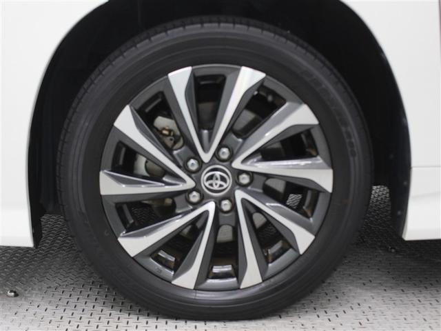 ヴォクシー Ｓ－Ｚ　フルセグ　メモリーナビ　ＤＶＤ再生　ミュージックプレイヤー接続可　バックカメラ　衝突被害軽減システム　ＥＴＣ　両側電動スライド　ＬＥＤヘッドランプ　乗車定員７人　３列シート（17枚目）