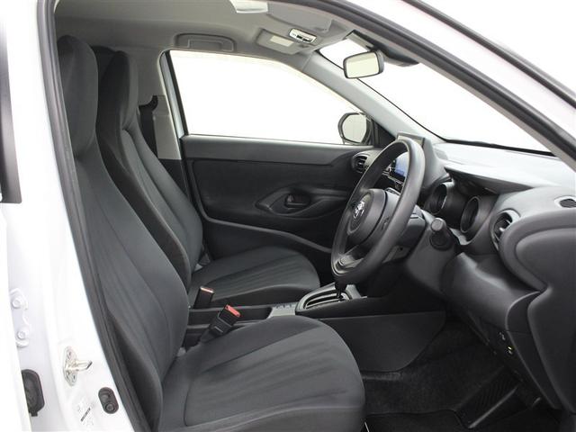 ヤリスクロス ハイブリッドＸ　メモリーナビ　ミュージックプレイヤー接続可　バックカメラ　衝突被害軽減システム　ＥＴＣ　ドラレコ　アイドリングストップ（8枚目）