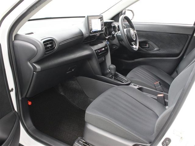 ヤリスクロス ハイブリッドＸ　メモリーナビ　ミュージックプレイヤー接続可　バックカメラ　衝突被害軽減システム　ＥＴＣ　ドラレコ　アイドリングストップ（9枚目）