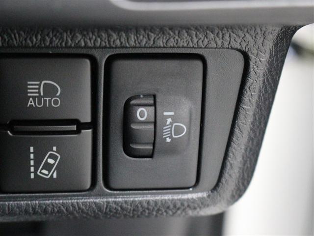 カローラフィールダー ハイブリッド　ＥＸ　メモリーナビ　バックカメラ　衝突被害軽減システム　ＥＴＣ　ドラレコ　アイドリングストップ（18枚目）