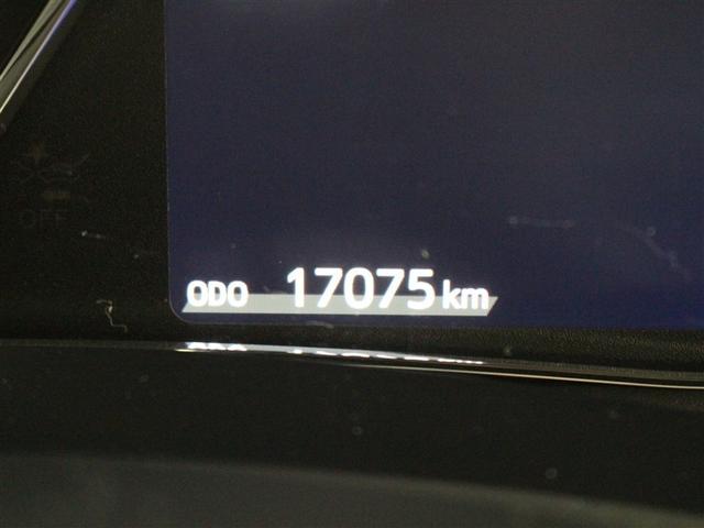 カローラフィールダー ハイブリッド　ＥＸ　メモリーナビ　バックカメラ　衝突被害軽減システム　ＥＴＣ　ドラレコ　アイドリングストップ（24枚目）