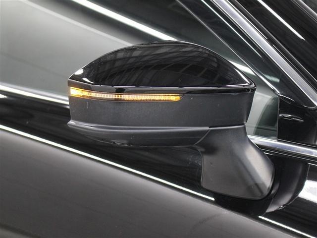 クラウンクロスオーバー Ｇアドバンスド　４ＷＤ　フルセグ　ミュージックプレイヤー接続可　バックカメラ　衝突被害軽減システム　ＥＴＣ　ドラレコ　ＬＥＤヘッドランプ　アイドリングストップ（17枚目）