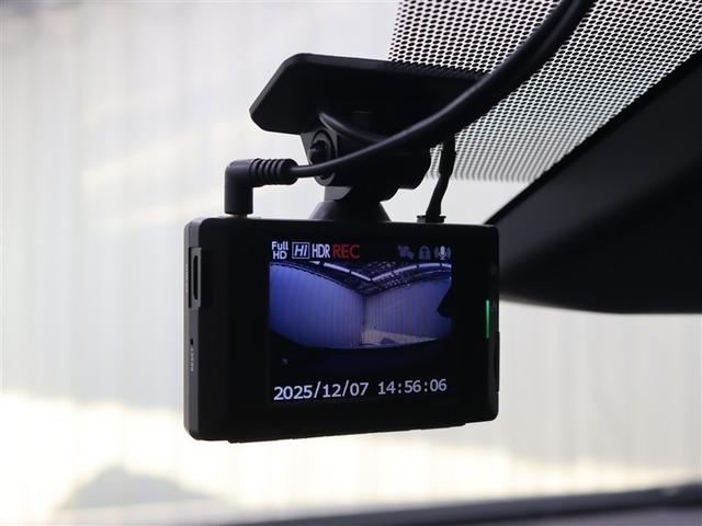 プリウス X フルセグ ミュージックプレイヤー接続可 バックカメラ 衝突被害軽減システム ETC ドラレコ LEDヘッドランプ ワンオーナー アイドリングストップ(26枚目)