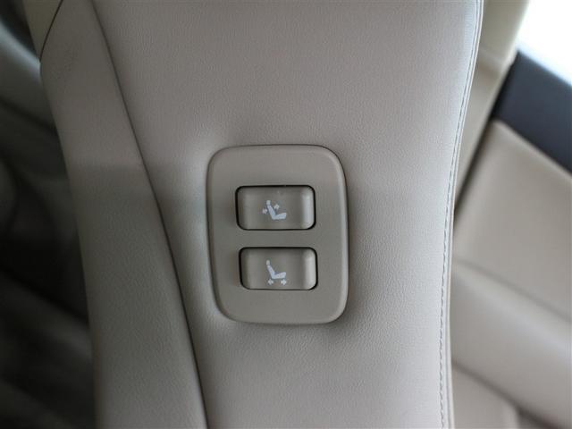 クラウンハイブリッド Ｇパッケージ　革シート　フルセグ　ＨＤＤナビ　ＤＶＤ再生　ミュージックプレイヤー接続可　バックカメラ　衝突被害軽減システム　ＥＴＣ　ＨＩＤヘッドライト　アイドリングストップ（8枚目）