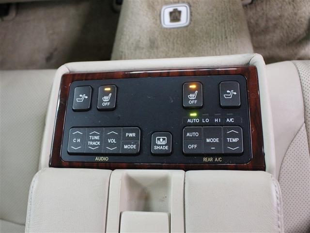 クラウンハイブリッド Ｇパッケージ　革シート　フルセグ　ＨＤＤナビ　ＤＶＤ再生　ミュージックプレイヤー接続可　バックカメラ　衝突被害軽減システム　ＥＴＣ　ＨＩＤヘッドライト　アイドリングストップ（12枚目）