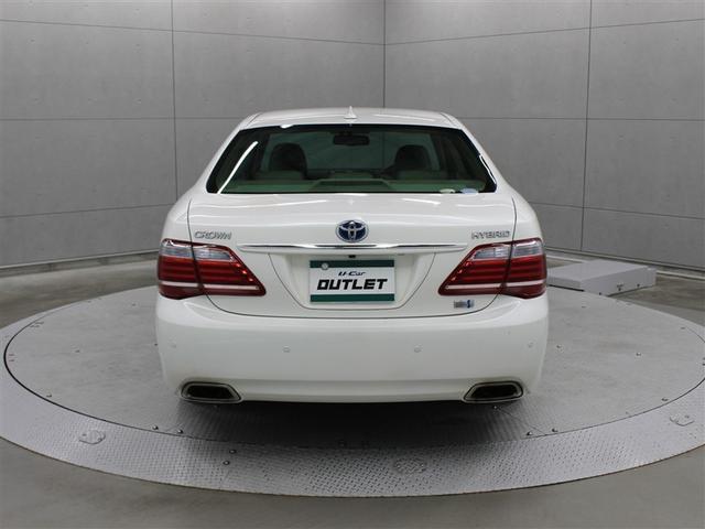 クラウンハイブリッド Ｇパッケージ　革シート　フルセグ　ＨＤＤナビ　ＤＶＤ再生　ミュージックプレイヤー接続可　バックカメラ　衝突被害軽減システム　ＥＴＣ　ＨＩＤヘッドライト　アイドリングストップ（40枚目）