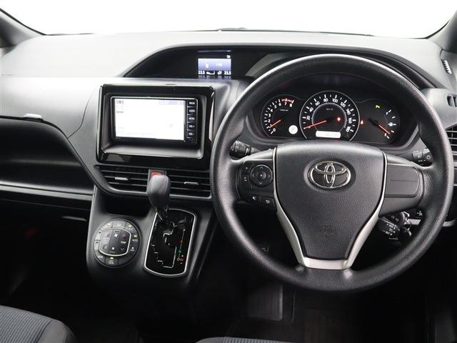 ノア Ｘ　ワンセグ　メモリーナビ　バックカメラ　衝突被害軽減システム　両側電動スライド　ＬＥＤヘッドランプ　ウオークスルー　乗車定員８人　３列シート　アイドリングストップ（5枚目）