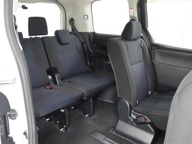 ノア Ｘ　ワンセグ　メモリーナビ　バックカメラ　衝突被害軽減システム　両側電動スライド　ＬＥＤヘッドランプ　ウオークスルー　乗車定員８人　３列シート　アイドリングストップ（12枚目）