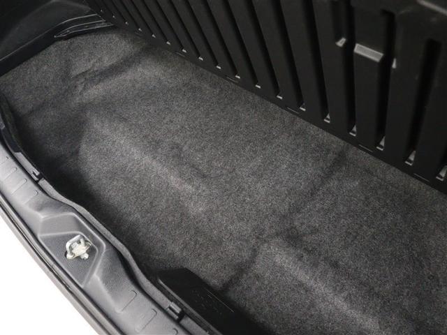 ノア Ｘ　ワンセグ　メモリーナビ　バックカメラ　衝突被害軽減システム　両側電動スライド　ＬＥＤヘッドランプ　ウオークスルー　乗車定員８人　３列シート　アイドリングストップ（37枚目）