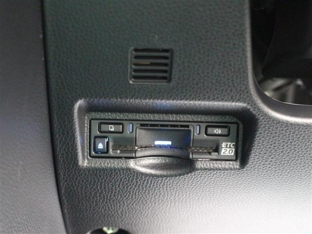 ヴォクシー ハイブリッドＳ－Ｚ　フルセグ　メモリーナビ　ＤＶＤ再生　ミュージックプレイヤー接続可　バックカメラ　衝突被害軽減システム　ＥＴＣ　ドラレコ　両側電動スライド　ＬＥＤヘッドランプ　乗車定員７人　３列シート（29枚目）