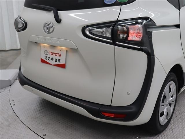 シエンタ Ｘ　メモリーナビ　バックカメラ　衝突被害軽減システム　ＥＴＣ　電動スライドドア　乗車定員７人　３列シート　アイドリングストップ（17枚目）