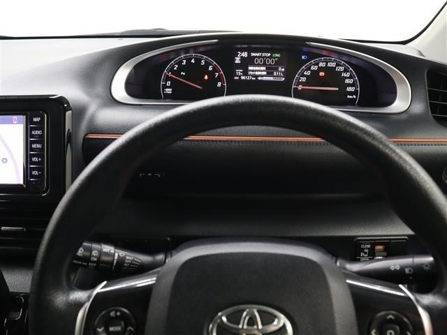 シエンタ Ｘ　メモリーナビ　バックカメラ　衝突被害軽減システム　ＥＴＣ　電動スライドドア　乗車定員７人　３列シート　アイドリングストップ（29枚目）