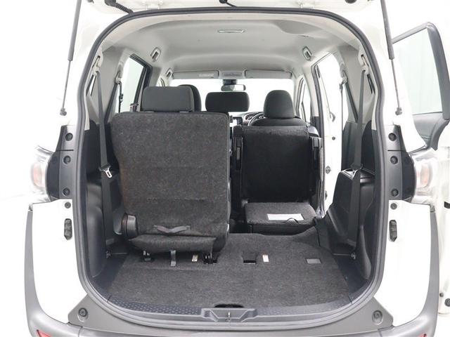 シエンタ Ｘ　メモリーナビ　バックカメラ　衝突被害軽減システム　ＥＴＣ　電動スライドドア　乗車定員７人　３列シート　アイドリングストップ（37枚目）