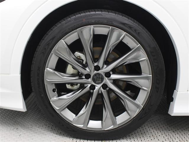 �����A���~�z�C�[���͐��x�������A���s�̈��萫���D��Ă��܂��B