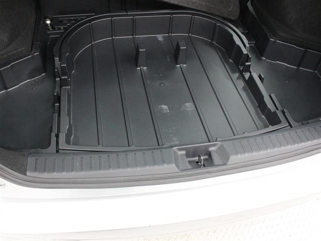 ���Q�[�W�{�[�h���ɂ����[�X�y�[�X������܂��B