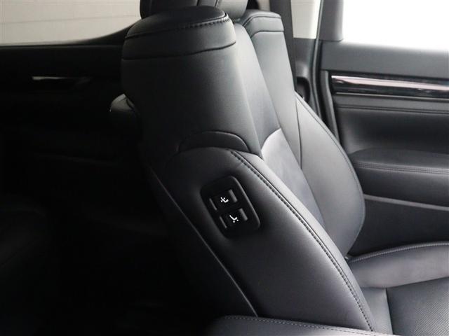 アルファード ２．５Ｓ　Ｃパッケージ　フルセグ　メモリーナビ　ＤＶＤ再生　後席モニター　バックカメラ　衝突被害軽減システム　ＥＴＣ　両側電動スライド　ＬＥＤヘッドランプ　乗車定員７人　３列シート　ワンオーナー（9枚目）