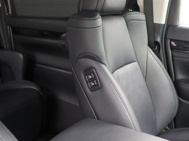 アルファード ２．５Ｓ　Ｃパッケージ　サンルーフ　フルセグ　ＤＶＤ再生　ミュージックプレイヤー接続可　後席モニター　バックカメラ　衝突被害軽減システム　ＥＴＣ　両側電動スライド　ＬＥＤヘッドランプ　乗車定員７人　３列シート（11枚目）