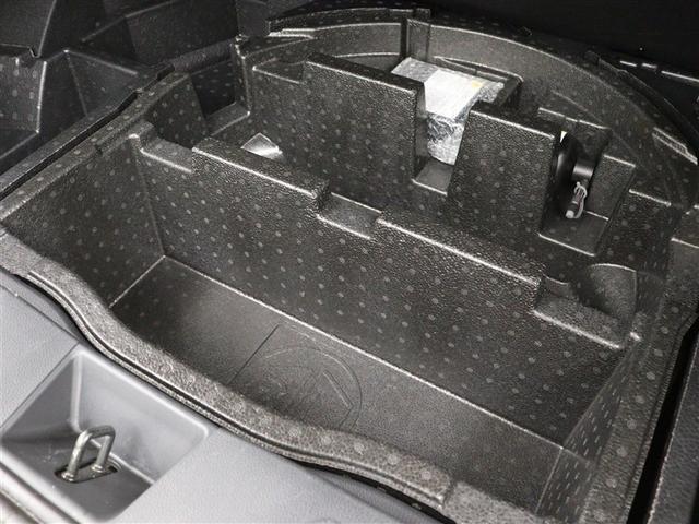 �����A���~�z�C�[���͐��x�������A���s�̈��萫���D��Ă��܂��B