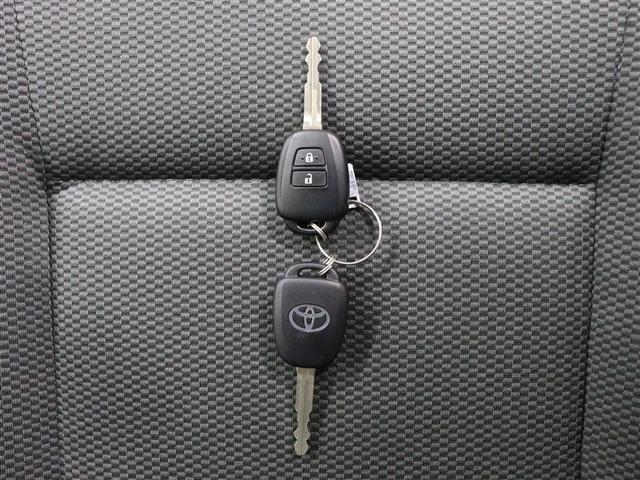 ハイエースバン ロングＤＸ　ワンセグ　メモリーナビ　バックカメラ　衝突被害軽減システム　ＥＴＣ　ＬＥＤヘッドランプ　乗車定員６人　ワンオーナー（32枚目）