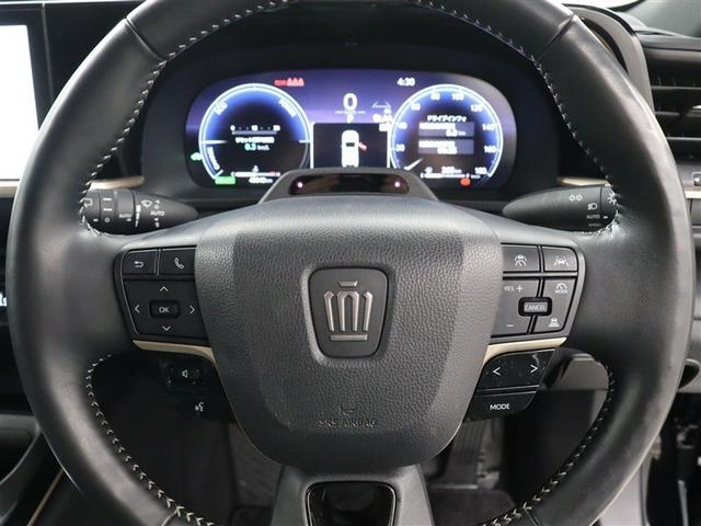 �}���`�C���t�H���[�V�����f�B�X�v���C���̕\���ؑւ�I�[�f�B�I�Ȃǂ̑�����A�X�e�A�����O�����𗣂����ɍs�����Ƃ��ł���X�e�A�����O�X�C�b�`�����ł��B