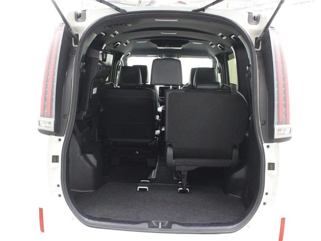 �T�[�h�V�[�g�𒵂ˏグ����Ԃł��B