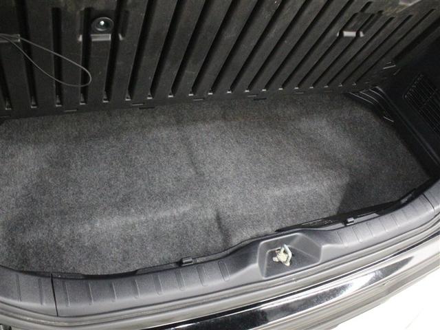 ヴォクシー ＺＳ　煌ＩＩＩ　フルセグ　メモリーナビ　ＤＶＤ再生　ミュージックプレイヤー接続可　後席モニター　バックカメラ　衝突被害軽減システム　ＥＴＣ　ドラレコ　両側電動スライド　ＬＥＤヘッドランプ　乗車定員８人　３列シート（37枚目）