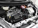 1NZ-FXE型 1.5L 直4 DOHCエンジンと1LM型 交流同期電動機のハイブリッドシステム搭載、FF駆動です。