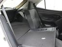 リアシートを倒してスペースを広げた状態です。