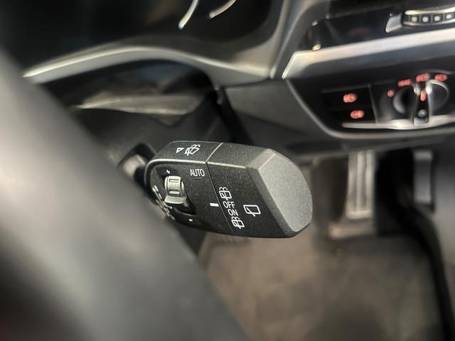 Ｘ３ ｘＤｒｉｖｅ　２０ｄ　Ｘライン　ハイラインパッケージ　純正ナビ　シートヒーター　３６０カメラ（22枚目）