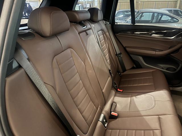 Ｘ３ ｘＤｒｉｖｅ　２０ｄ　Ｘライン　ハイラインパッケージ　純正ナビ　シートヒーター　３６０カメラ（31枚目）