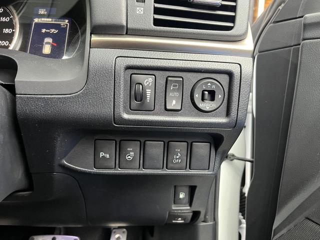 ＣＴ ＣＴ２００ｈ　Ｆスポーツ　純正ナビ／ＴＶ／純正ＡＷ／赤革内装／ＥＴＣ／バックカメラ／クルーズコントロール（23枚目）