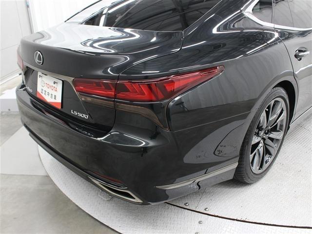 ＬＳ ＬＳ５００　Ｆスポーツ　革シート　サンルーフ　フルセグ　メモリーナビ　ＤＶＤ再生　ミュージックプレイヤー接続可　バックカメラ　衝突被害軽減システム　ＥＴＣ　ドラレコ　ＬＥＤヘッドランプ　アイドリングストップ（17枚目）