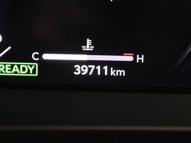 クラウンスポーツ Ｚ　革シート　４ＷＤ　フルセグ　メモリーナビ　ミュージックプレイヤー接続可　バックカメラ　衝突被害軽減システム　ＥＴＣ　ＬＥＤヘッドランプ　アイドリングストップ（34枚目）