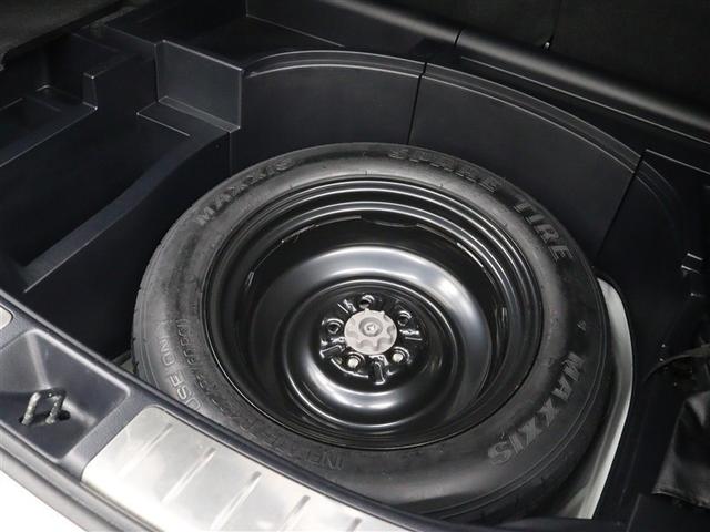 スペアタイヤが装備されています。
