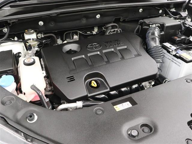 ３ＺＲ−ＦＡＥ型　２．０Ｌ　直４　ＤＯＨＣエンジン搭載、ＦＦ駆動です。