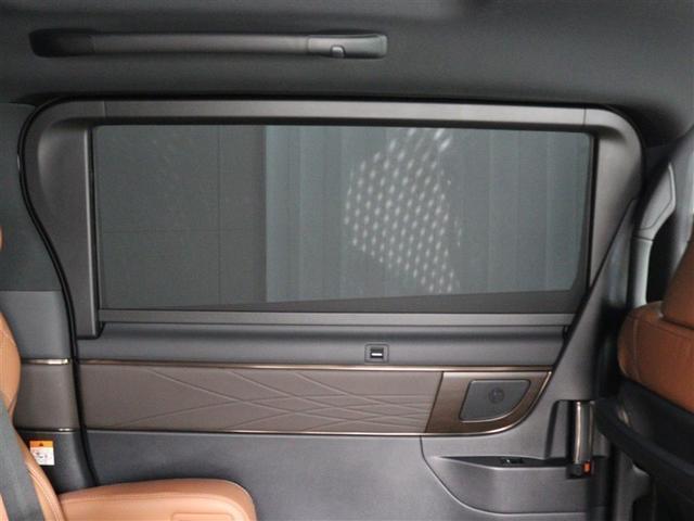 ヴェルファイアハイブリッド Z プレミア 革シート サンルーフ 4WD フルセグ メモリーナビ ミュージックプレイヤー接続可 後席モニター バックカメラ 衝突被害軽減システム ETC 両側電動スライド LEDヘッドランプ 乗車定員7人(14枚目)