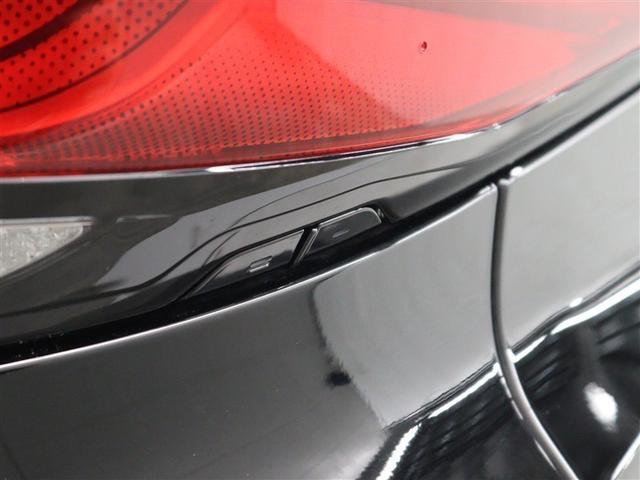 ヴェルファイアハイブリッド Z プレミア 革シート サンルーフ 4WD フルセグ メモリーナビ ミュージックプレイヤー接続可 後席モニター バックカメラ 衝突被害軽減システム ETC 両側電動スライド LEDヘッドランプ 乗車定員7人(16枚目)