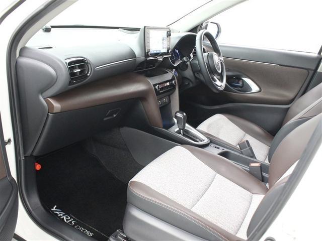 ヤリスクロス ハイブリッドＺ　フルセグ　メモリーナビ　ミュージックプレイヤー接続可　バックカメラ　衝突被害軽減システム　ＥＴＣ　ＬＥＤヘッドランプ　ワンオーナー　アイドリングストップ（11枚目）